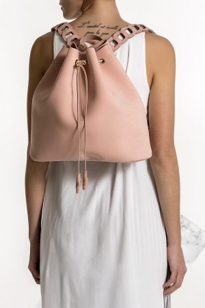 Ροζ δερμάτινη τσάντα πλάτης