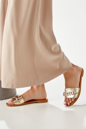 Flat Sandals Gold