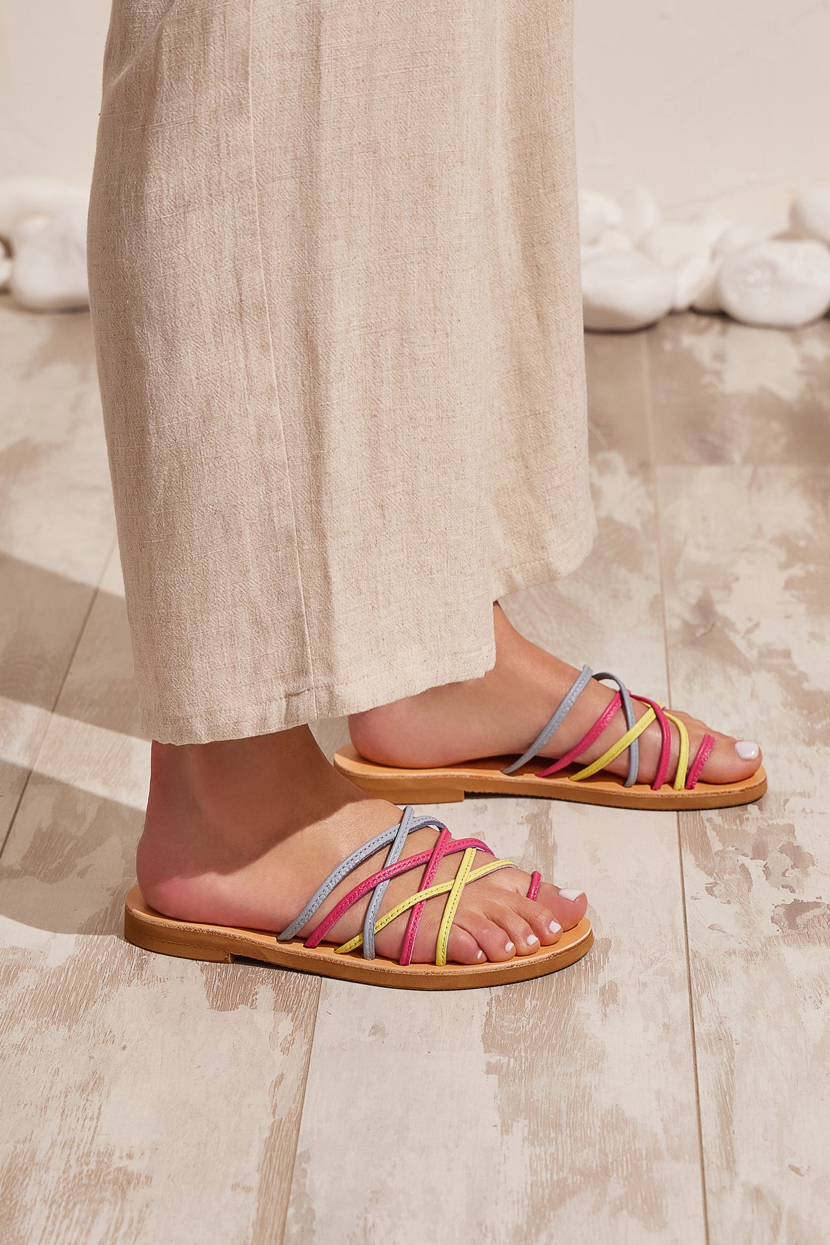flat sandals multicolor