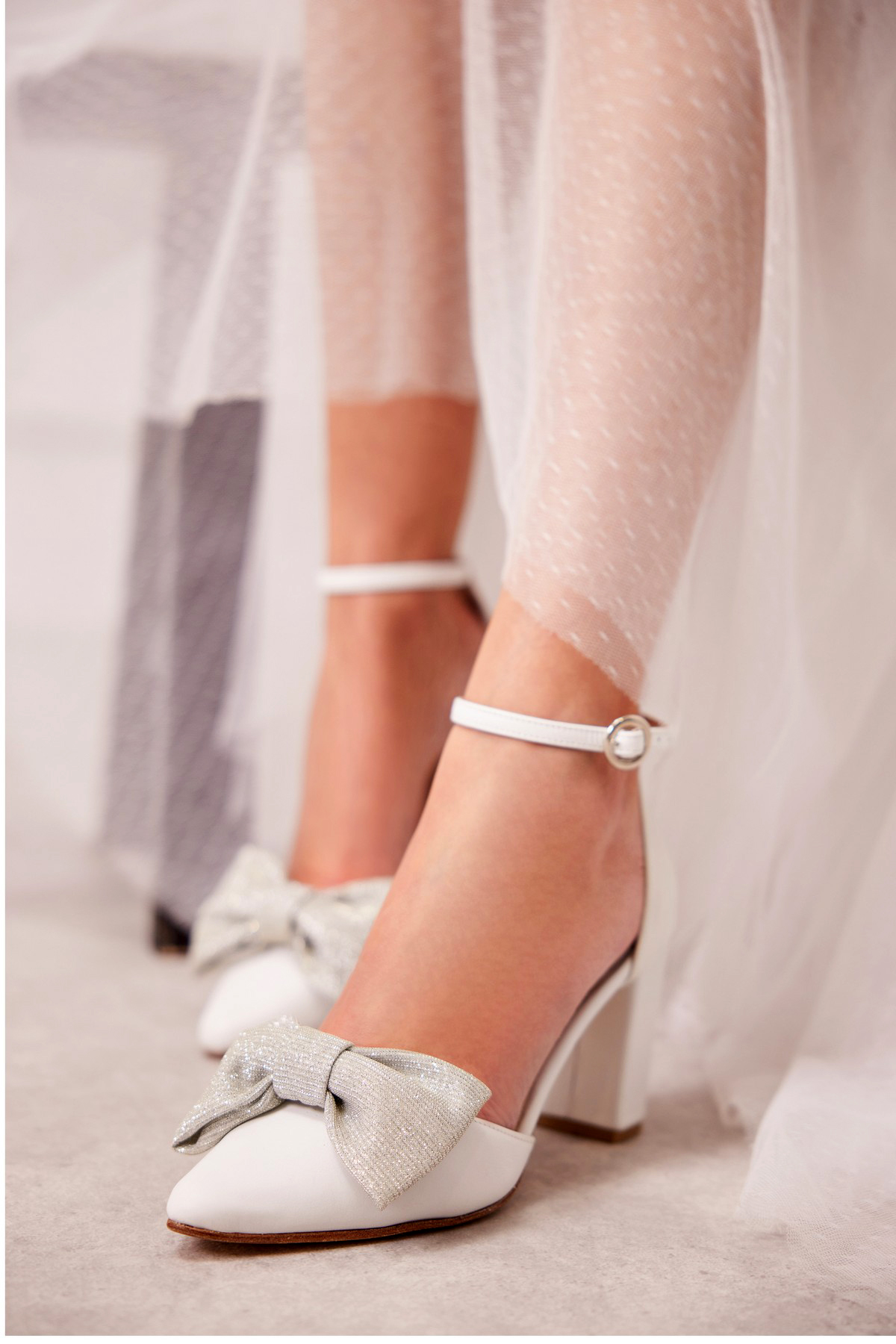 bow wedding shoes closed toe
