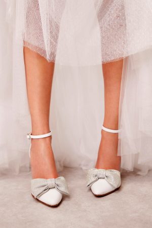 Wedding shoes with bow and block heel