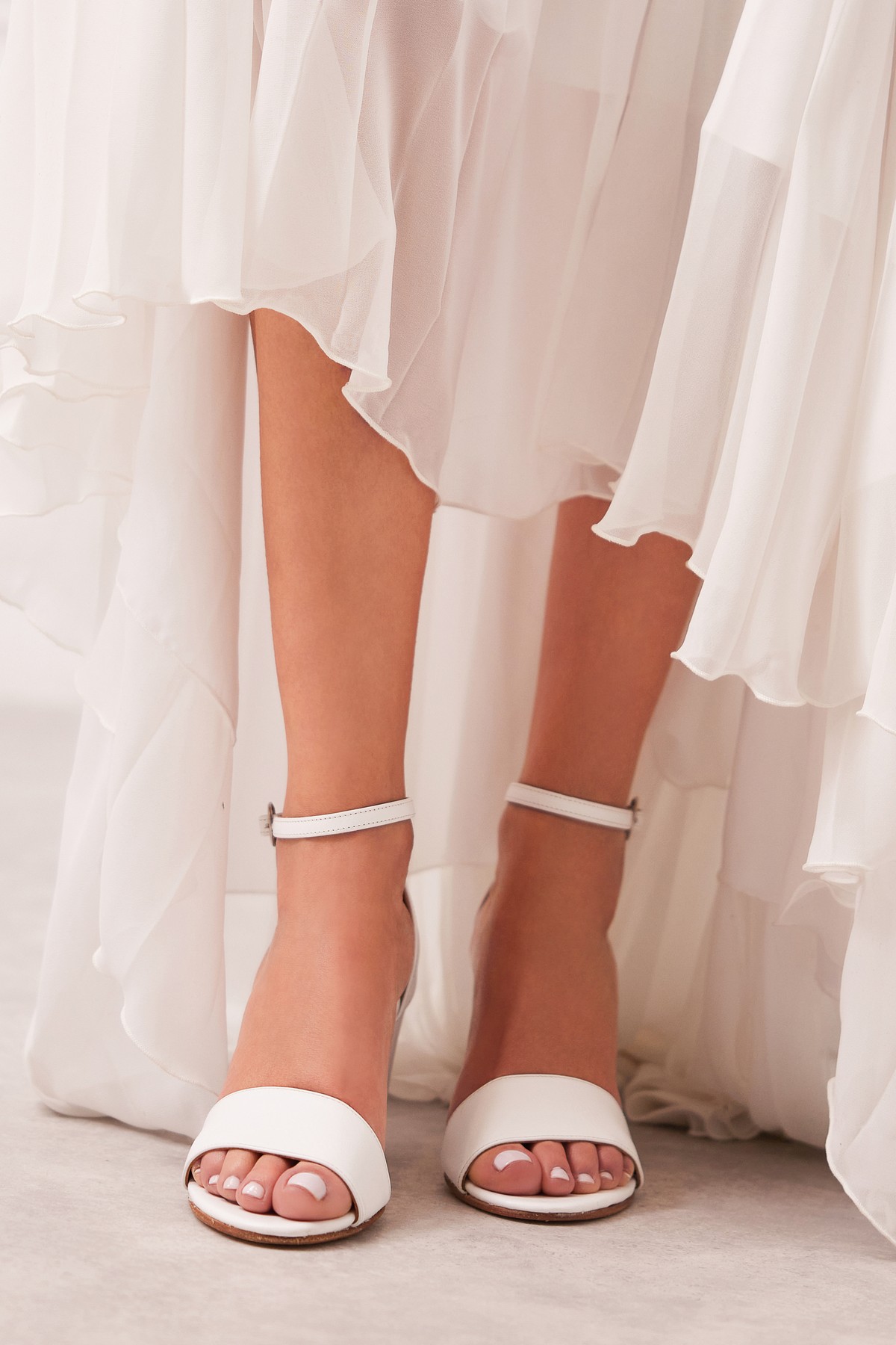 comfortable block heel wedding shoes