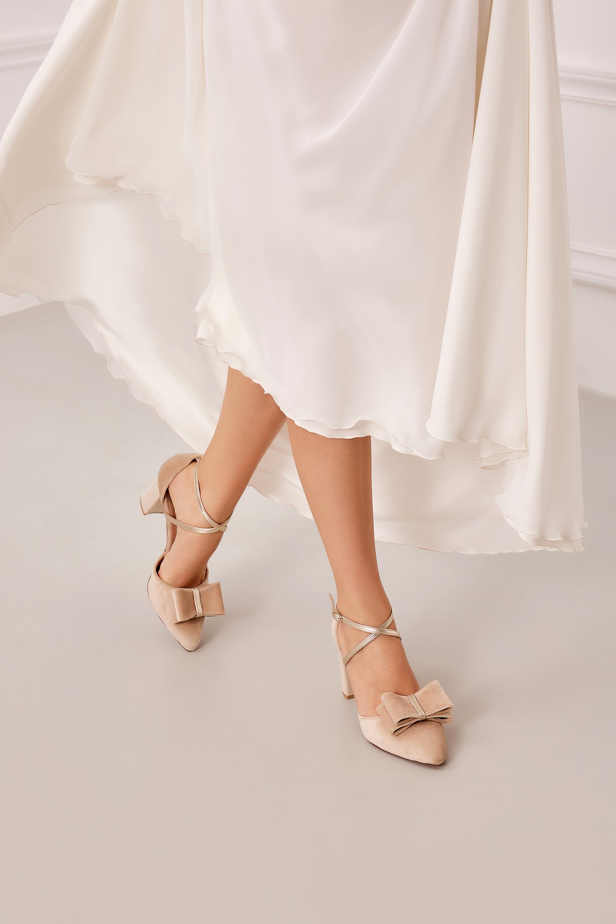 ivory velvet bridal shoes