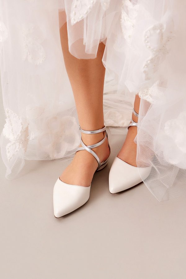 flat wedding shoes for bride