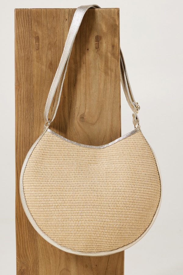 Round straw bag with leather
