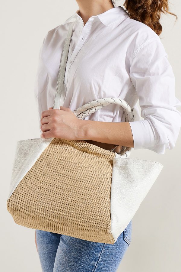 Γυναικεία λευκή καλοκαιρινή τσάντα ώμου